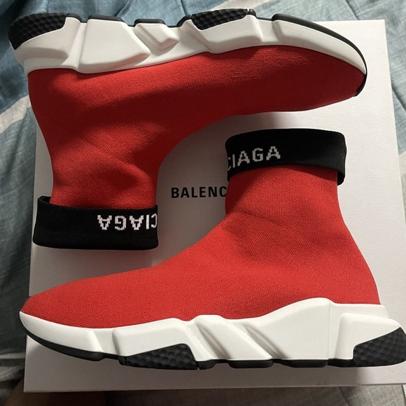 Balenciaga runners size:10, in great condition. - Picture 2 of 6